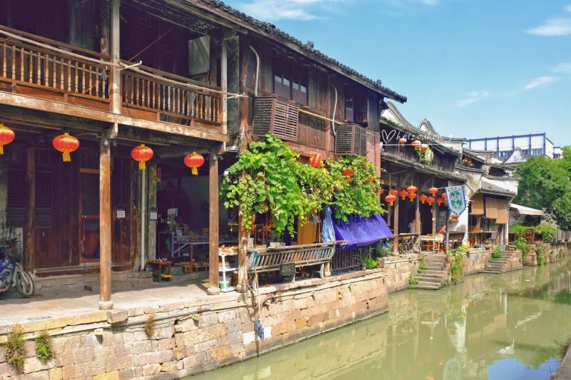 青海省政协经济委员会连续四年聚焦产业“四地”建设参政议政